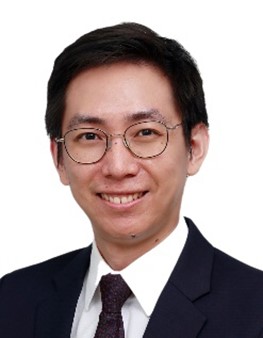 Development of an Immersive Dual Task Training and Assessment Platform for Older Adults